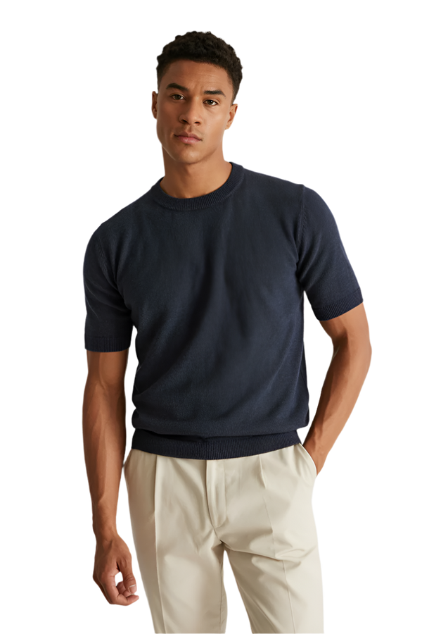 NAVY T-SHIRT